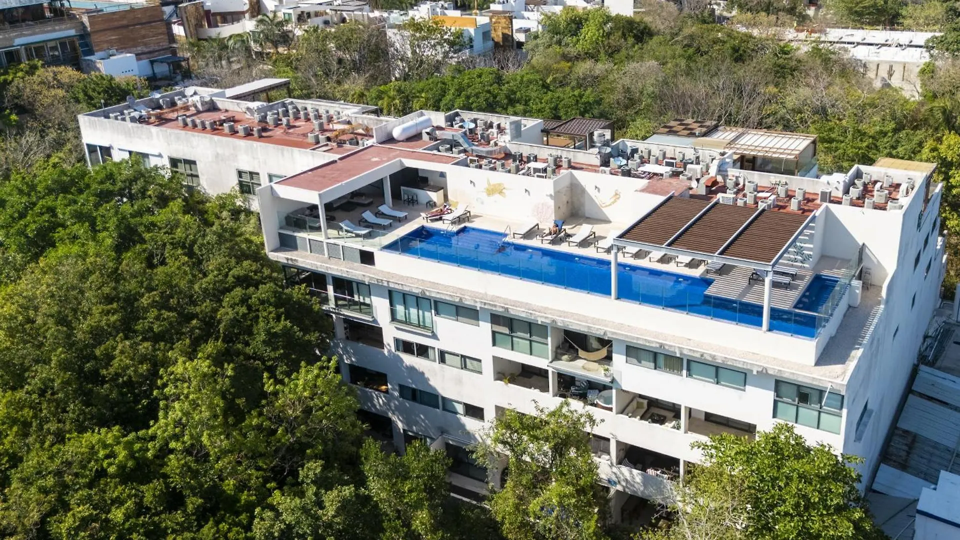 Apartment 2 Bedroom Condo With Rooftop Pool - Terrazas Condos Playa del Carmen