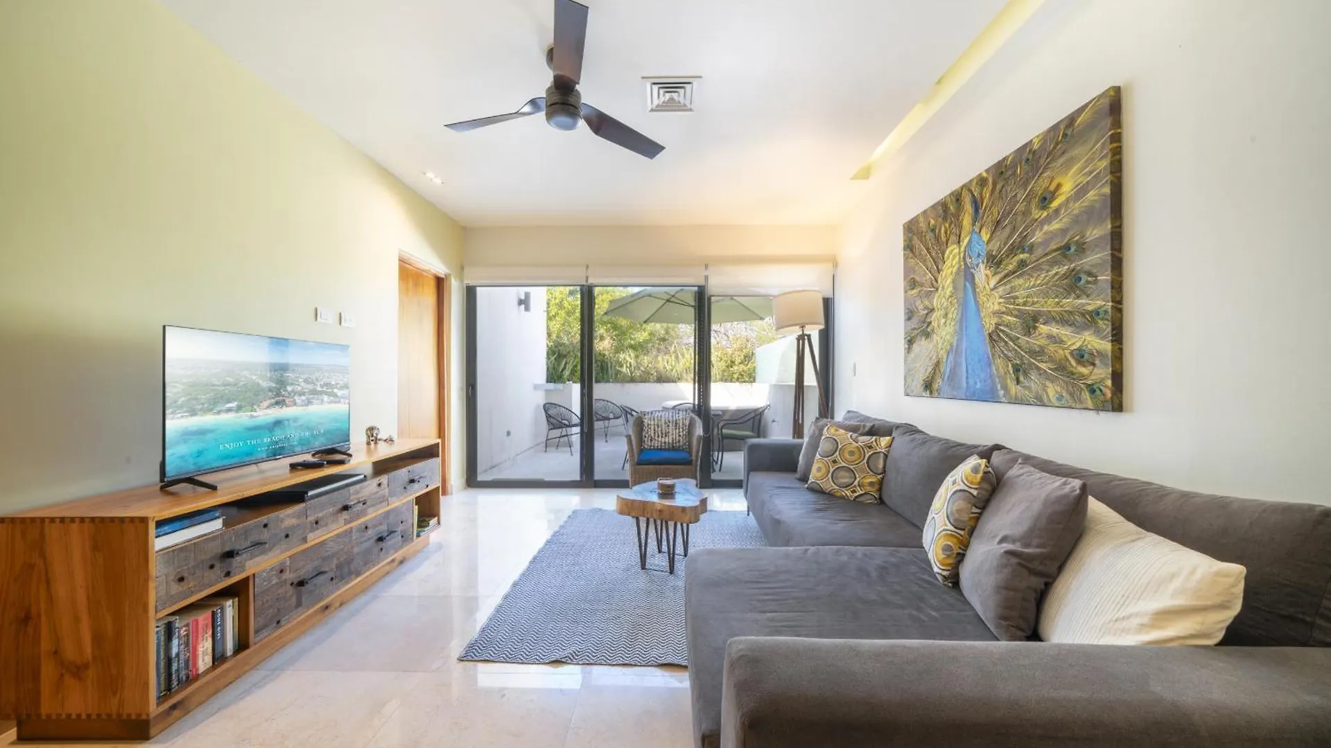 2 Bedroom Condo With Rooftop Pool - Terrazas Condos Playa del Carmen
